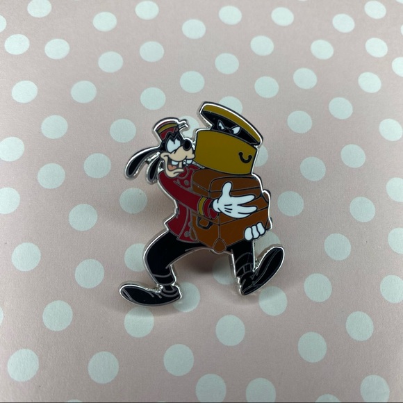Disney Accessories - Tower of Terror Goofy Bellhop Disney Parks Pin